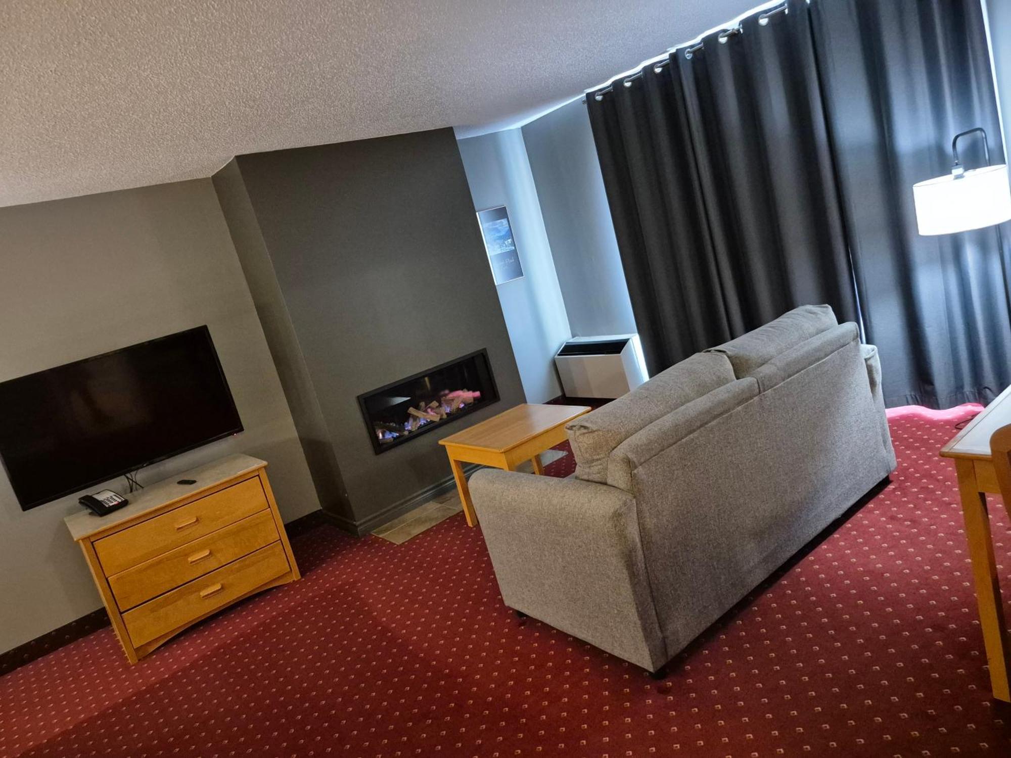 Hotel Baie Saint Paul Экстерьер фото